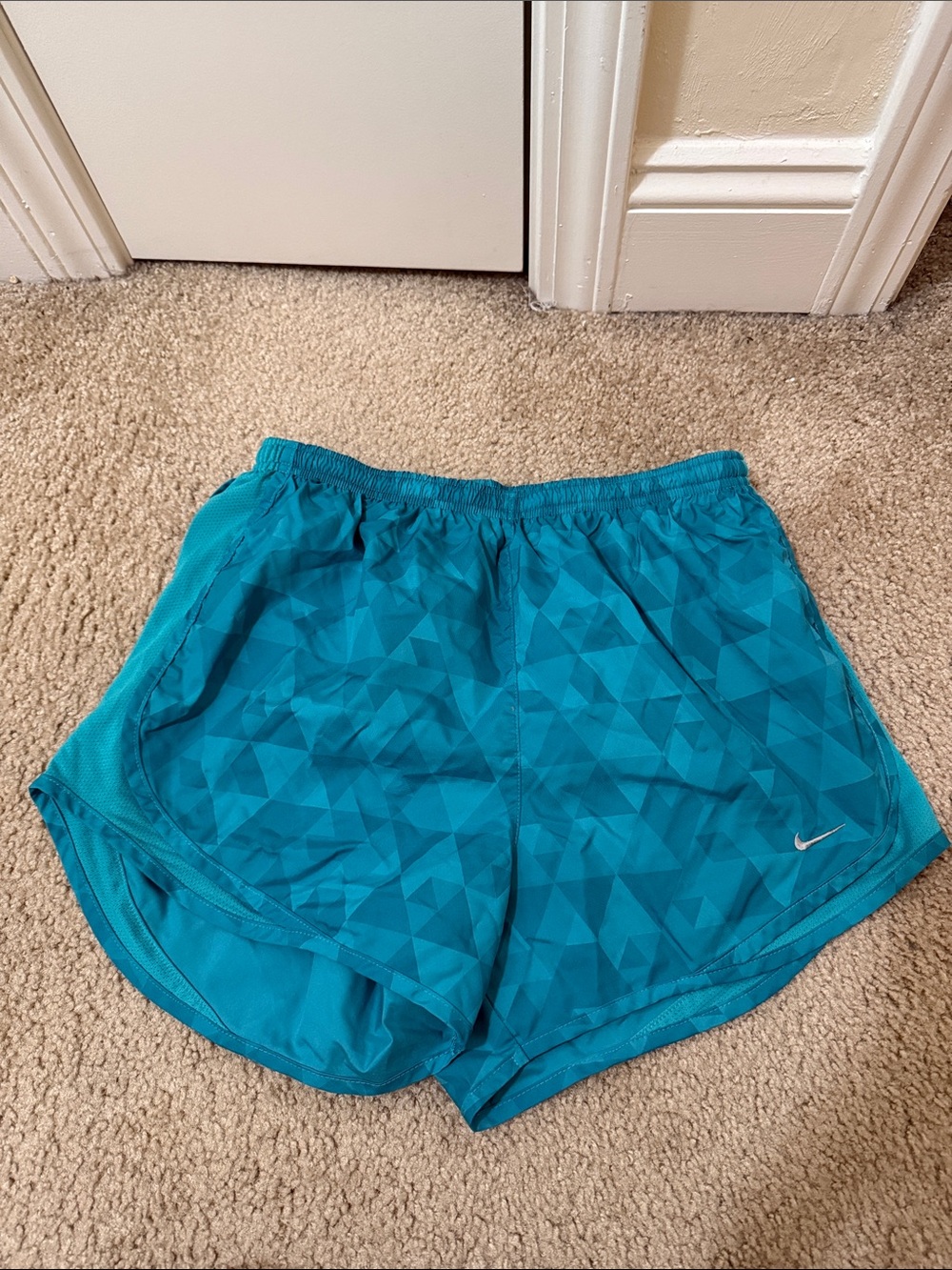 Nike Women’s Teal Geometric Athletic Shorts